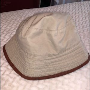 Banana Republic Bucket Hat